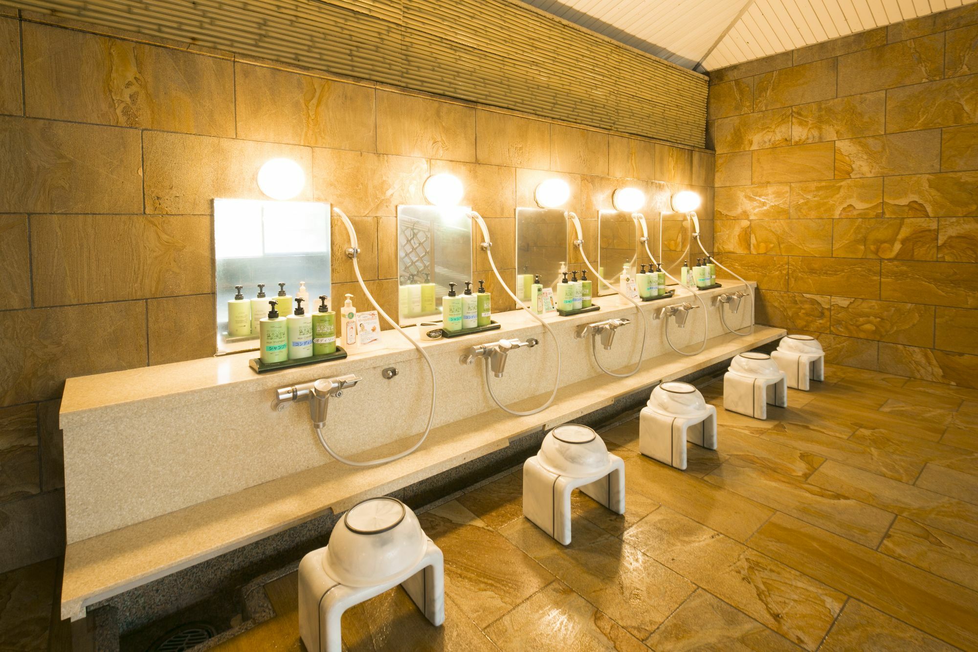 Yunosato Sugina Hotel Югавара Екстериор снимка